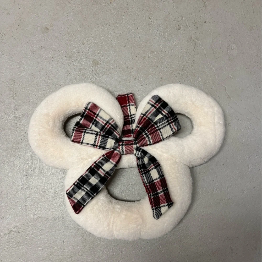 Disney Wreath - 2022 Homestead Holiday Mickey With Plaid Bow